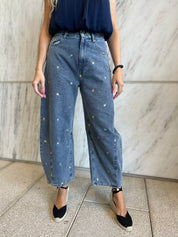 Flower Details Barrel Jean