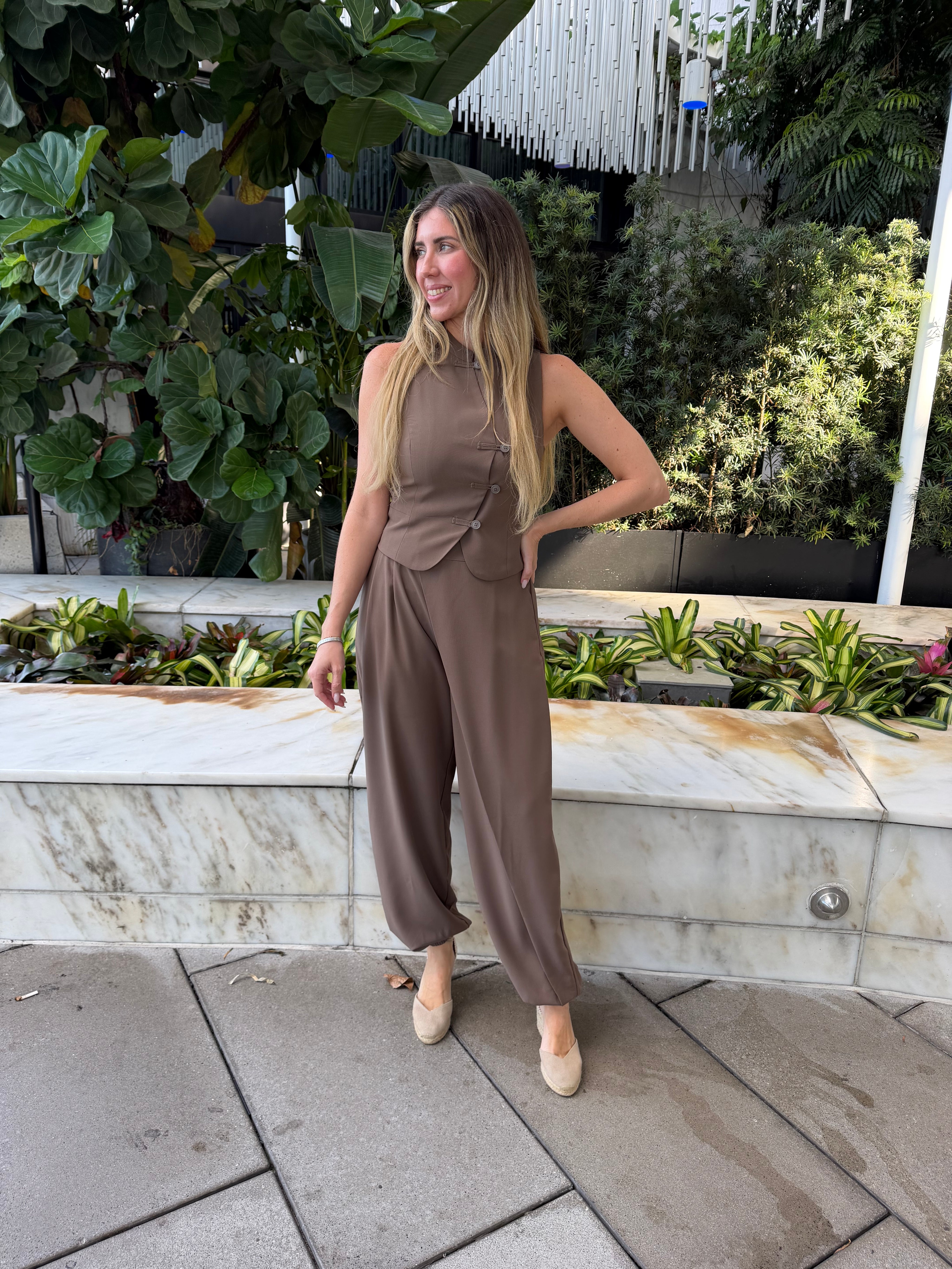Asymmetric Closure Top & Balloon Pant
