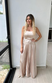 Sleeveless Pleated Maxi Dress