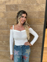 Twist Shoulder Stone Trim Top