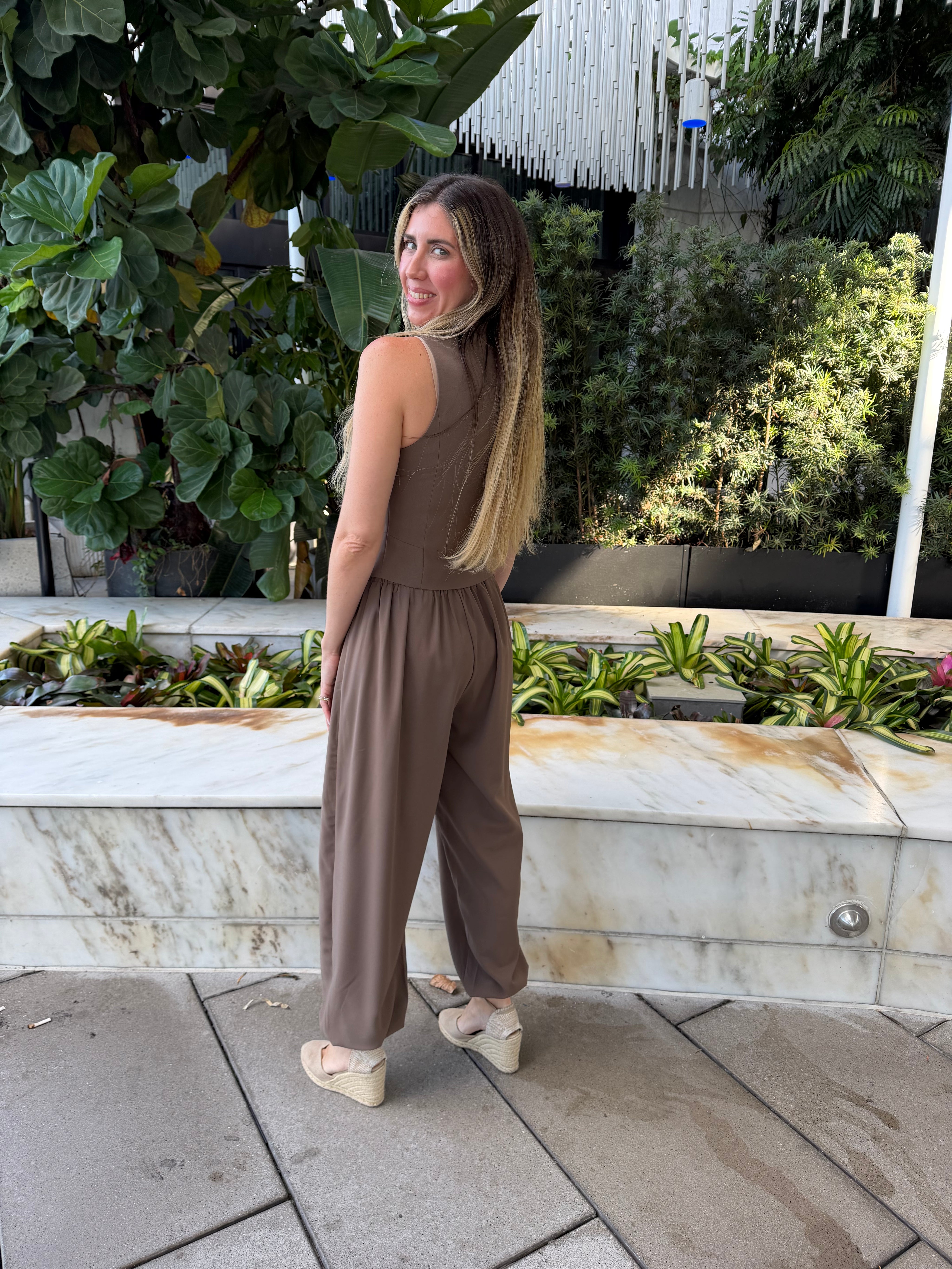 Asymmetric Closure Top & Balloon Pant