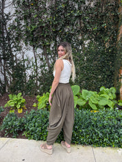 Ruched Solid Pants