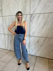 Flower Details Barrel Jean