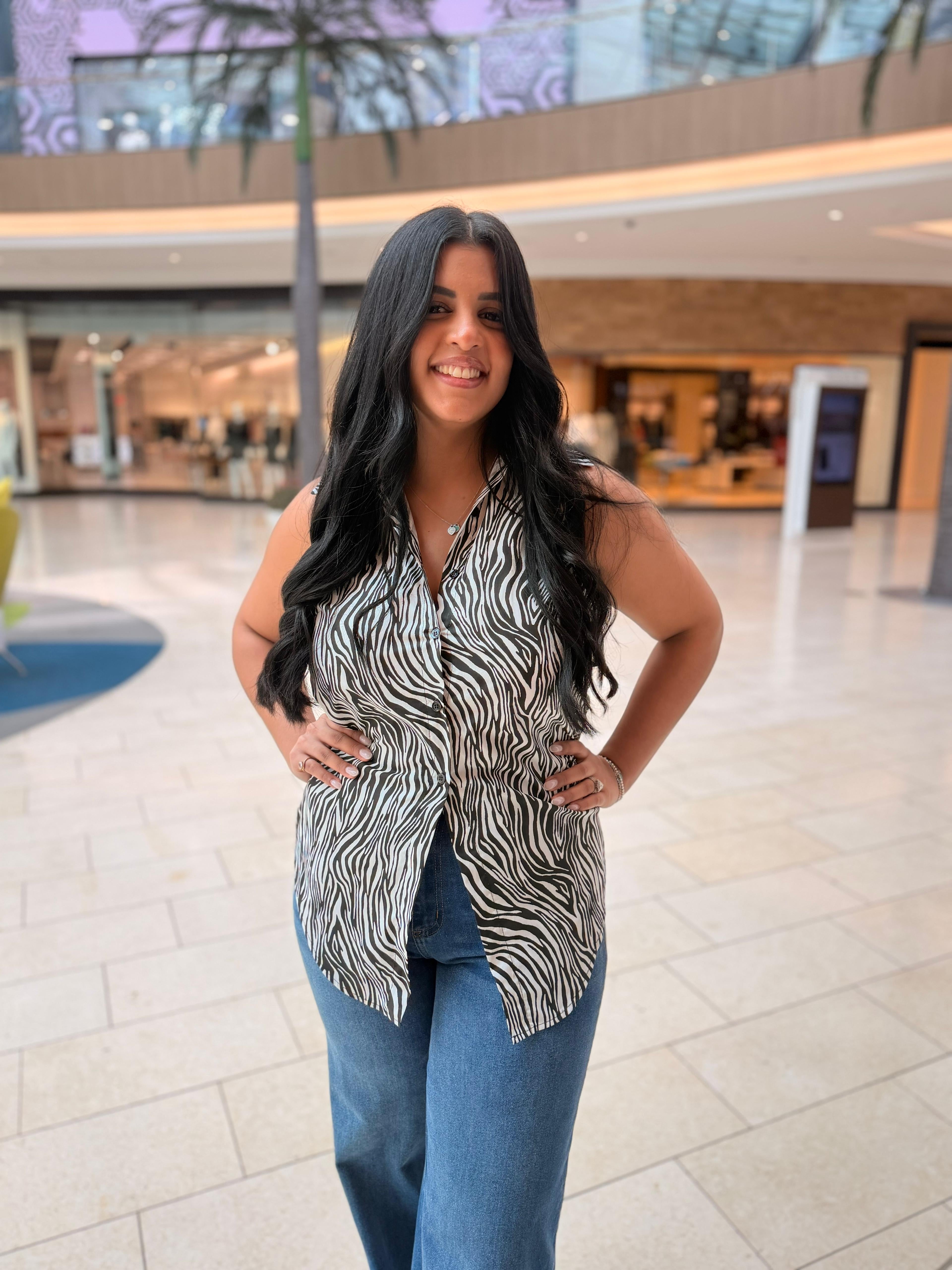Safari Sleeveless Button Up Top