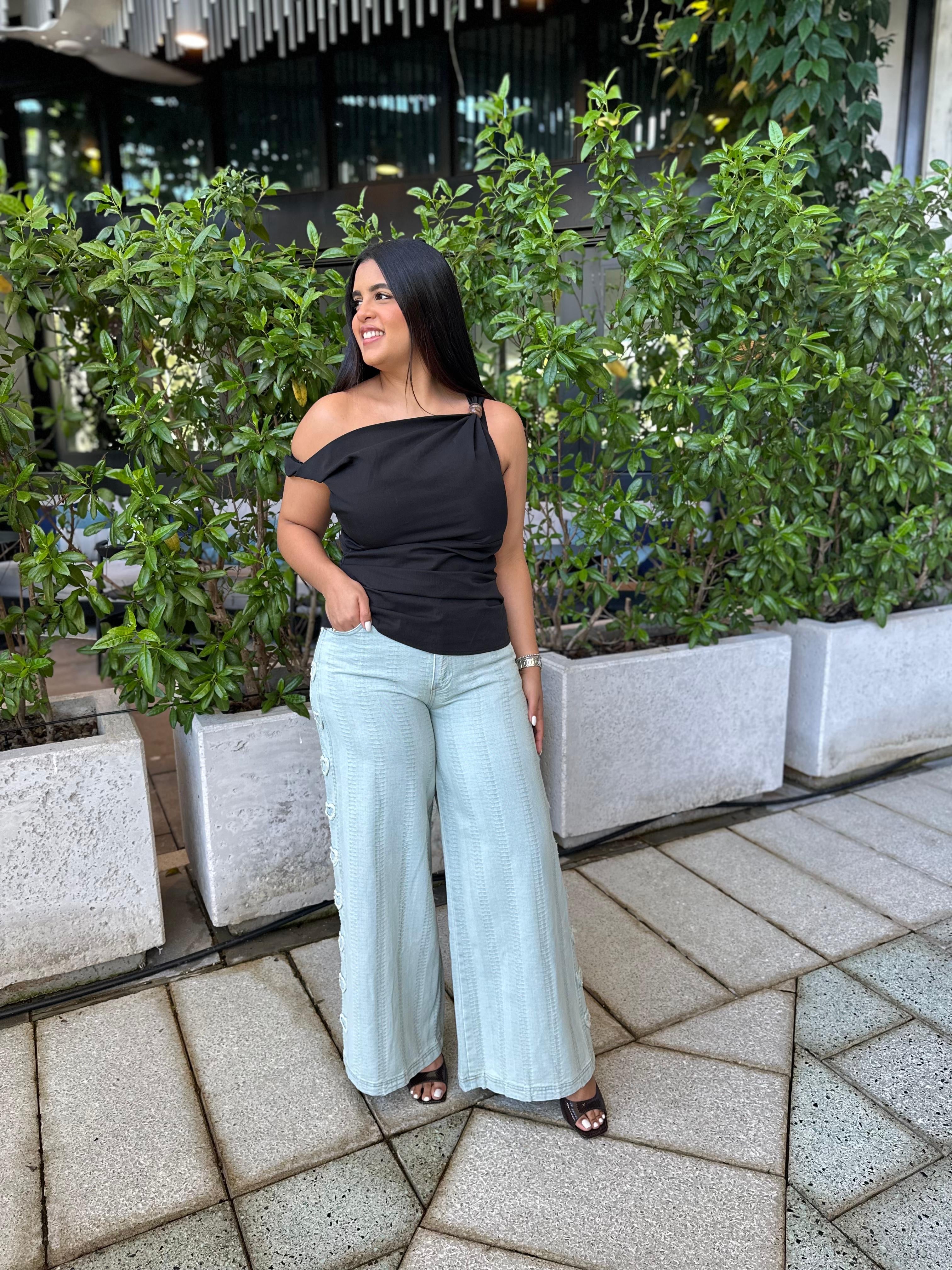 Side Heart Patch Denim Pants