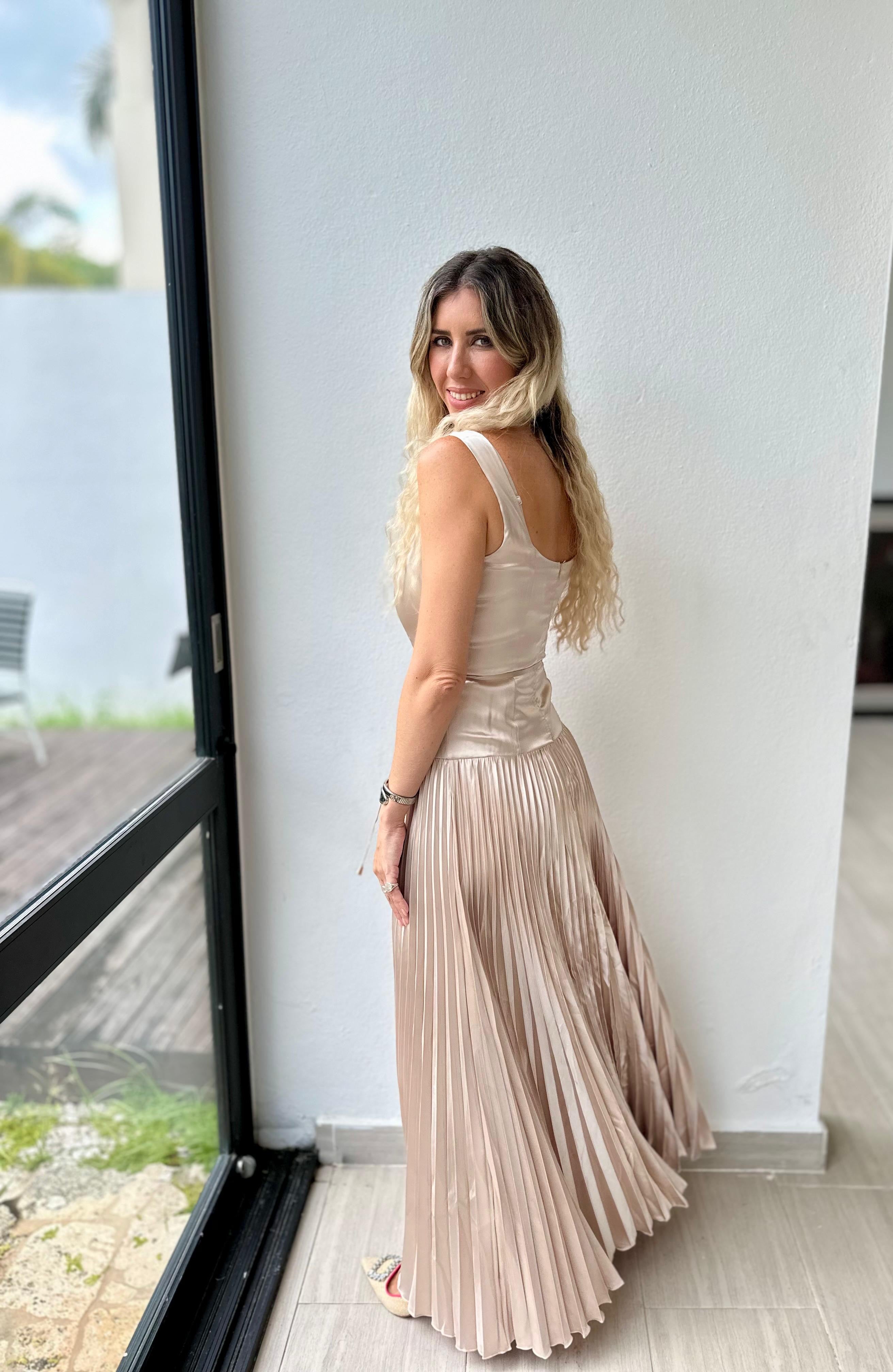 Sleeveless Pleated Maxi Dress