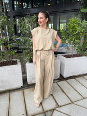 Sleeveless Top & Long Pants