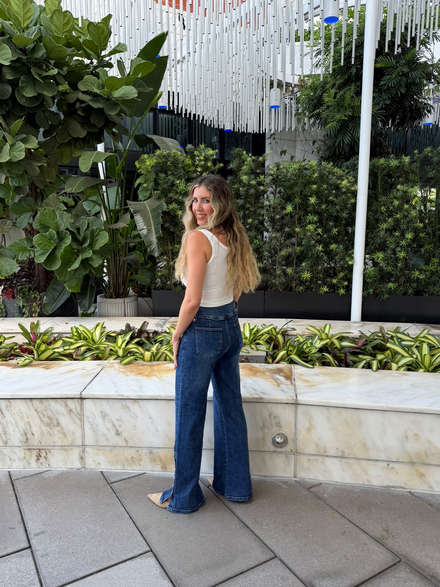 Ankle Buttons Jeans