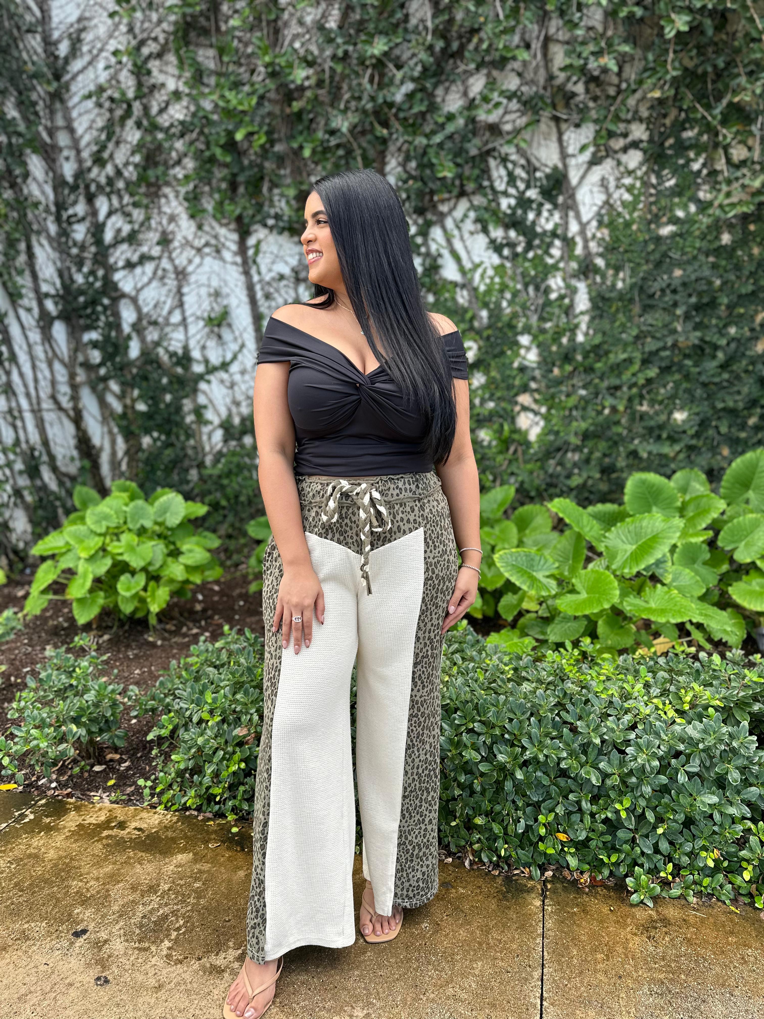 Leopard Contrast Belted Pant