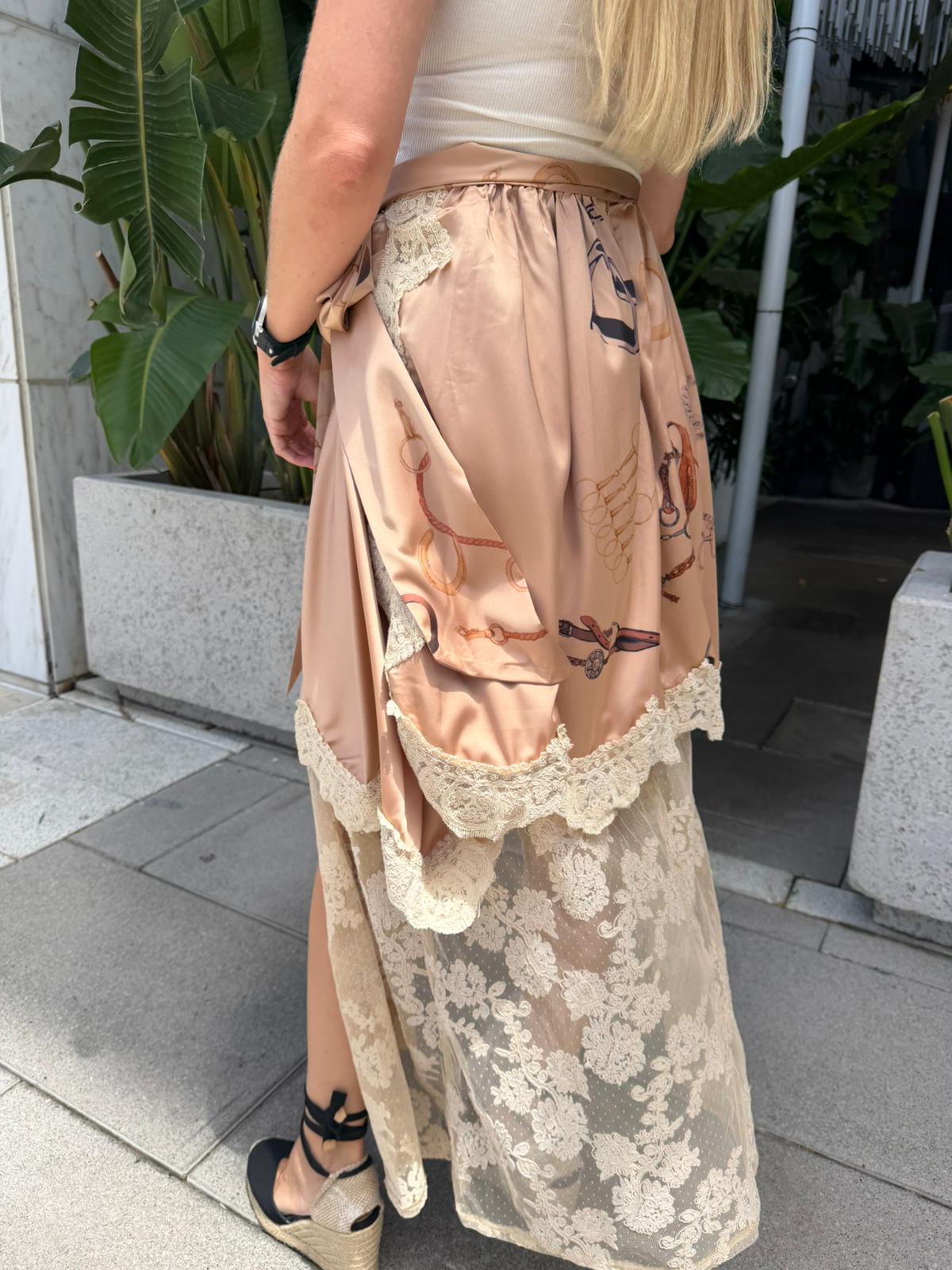 Western Draped Lace Hi-Low Skirt