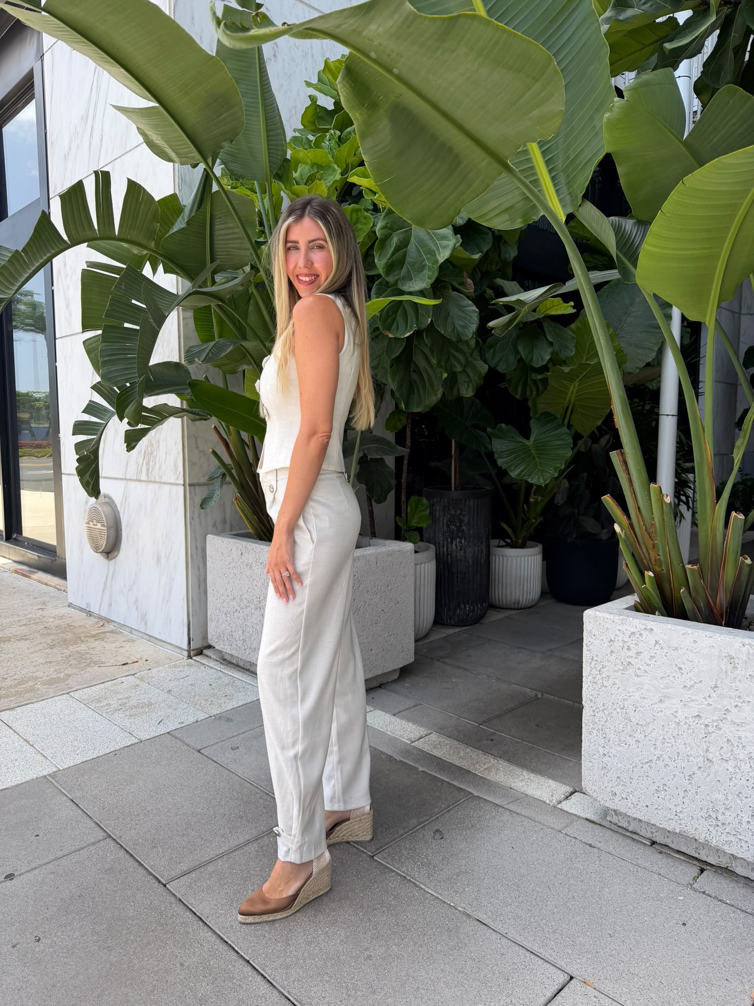 Square Neck Buttoned Top & Pant