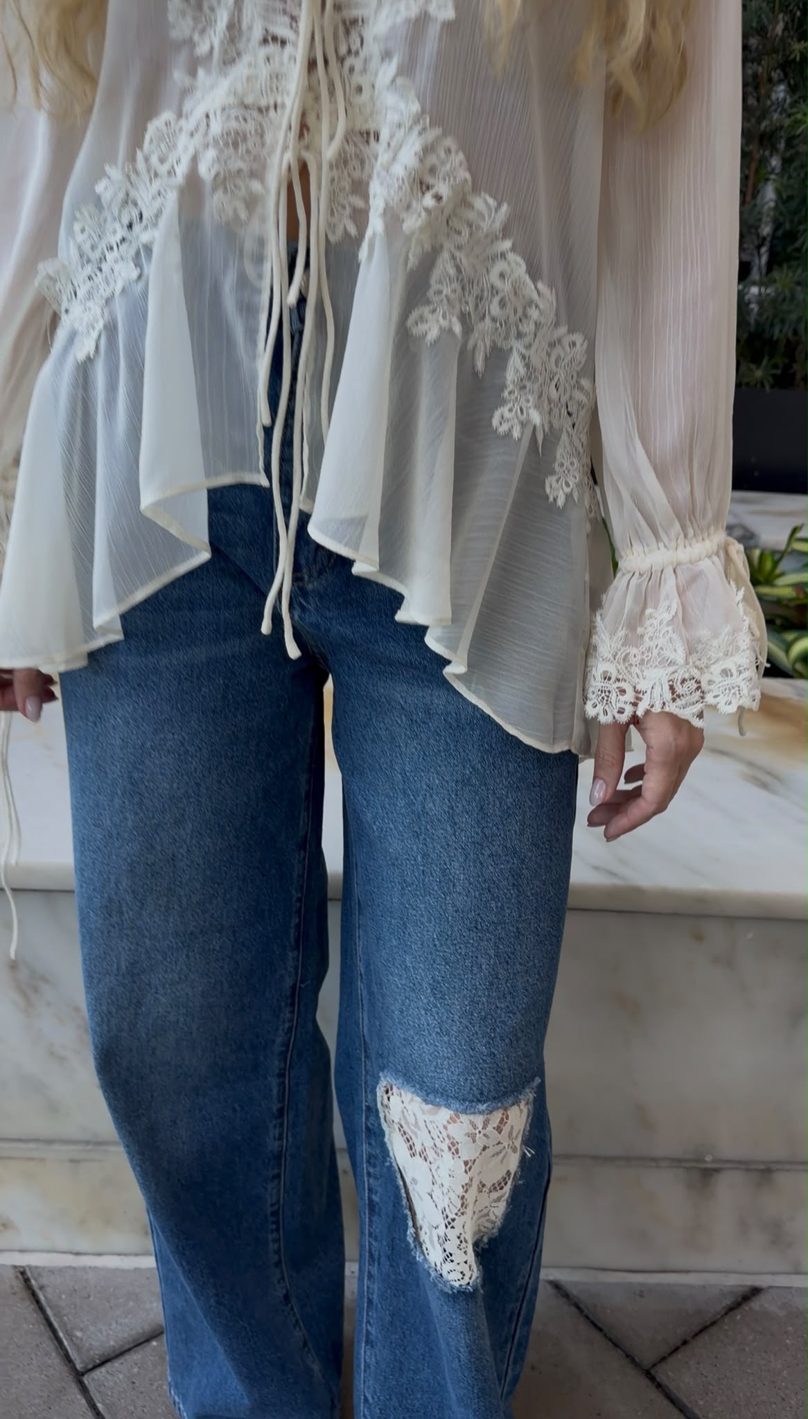Lace Detail Straight Jeans