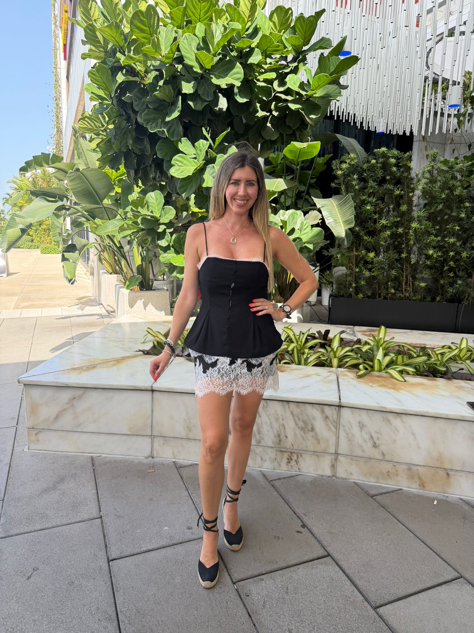 Soft Woven Lace Insert Tank Top