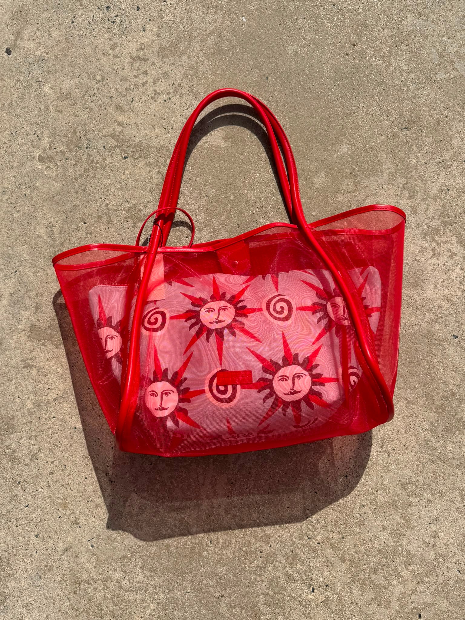Red Sun Mesh Tote Bag With Pouch