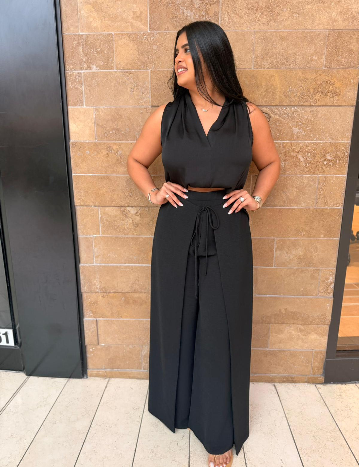 Matte Crepe Overlap Pants