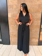 Matte Crepe Overlap Pants