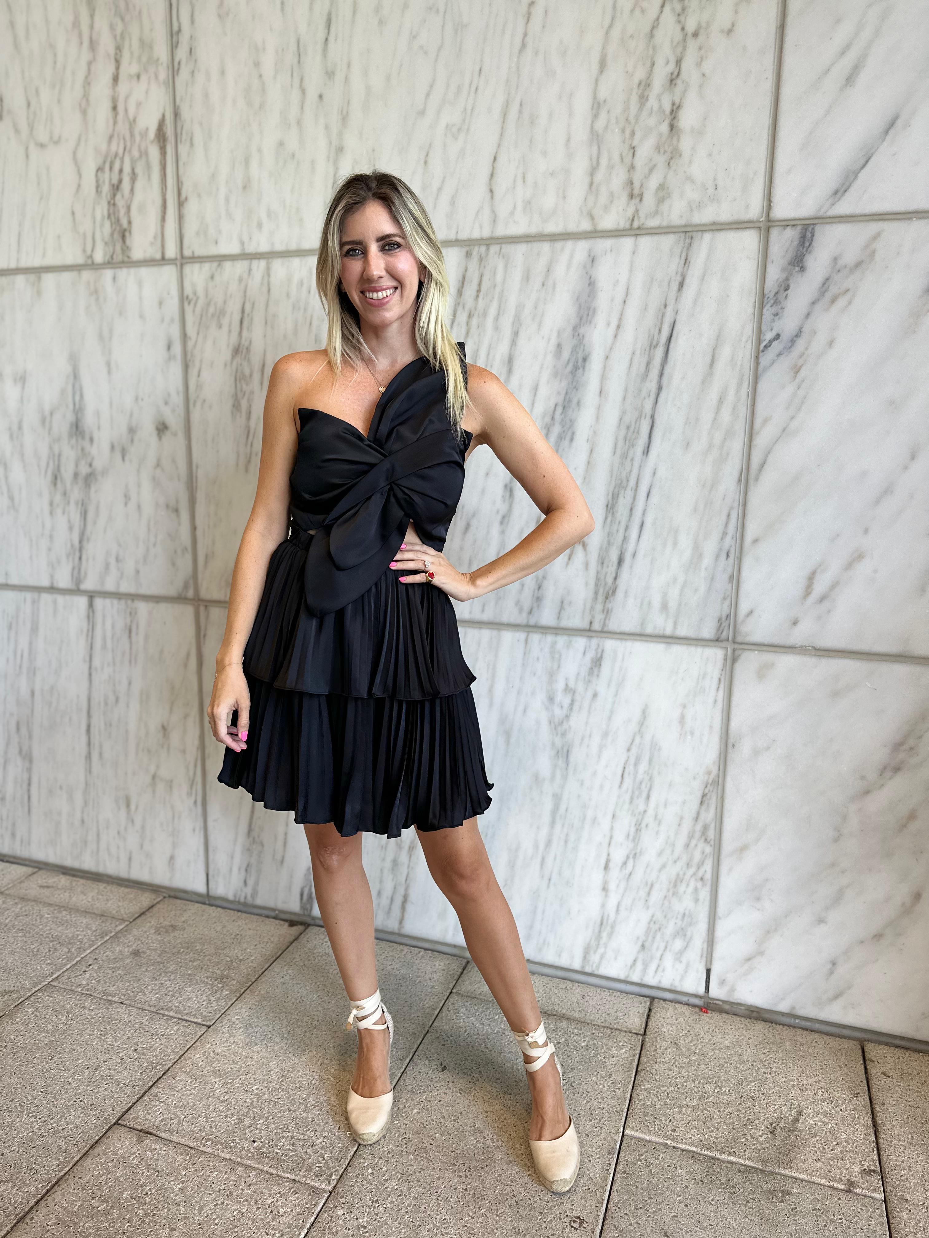 Knotted Flower Pleat Short Dress