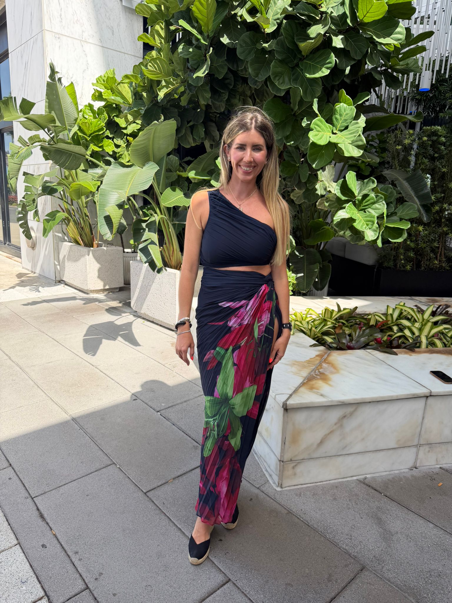 Lily Stream Pleated Skirt Set