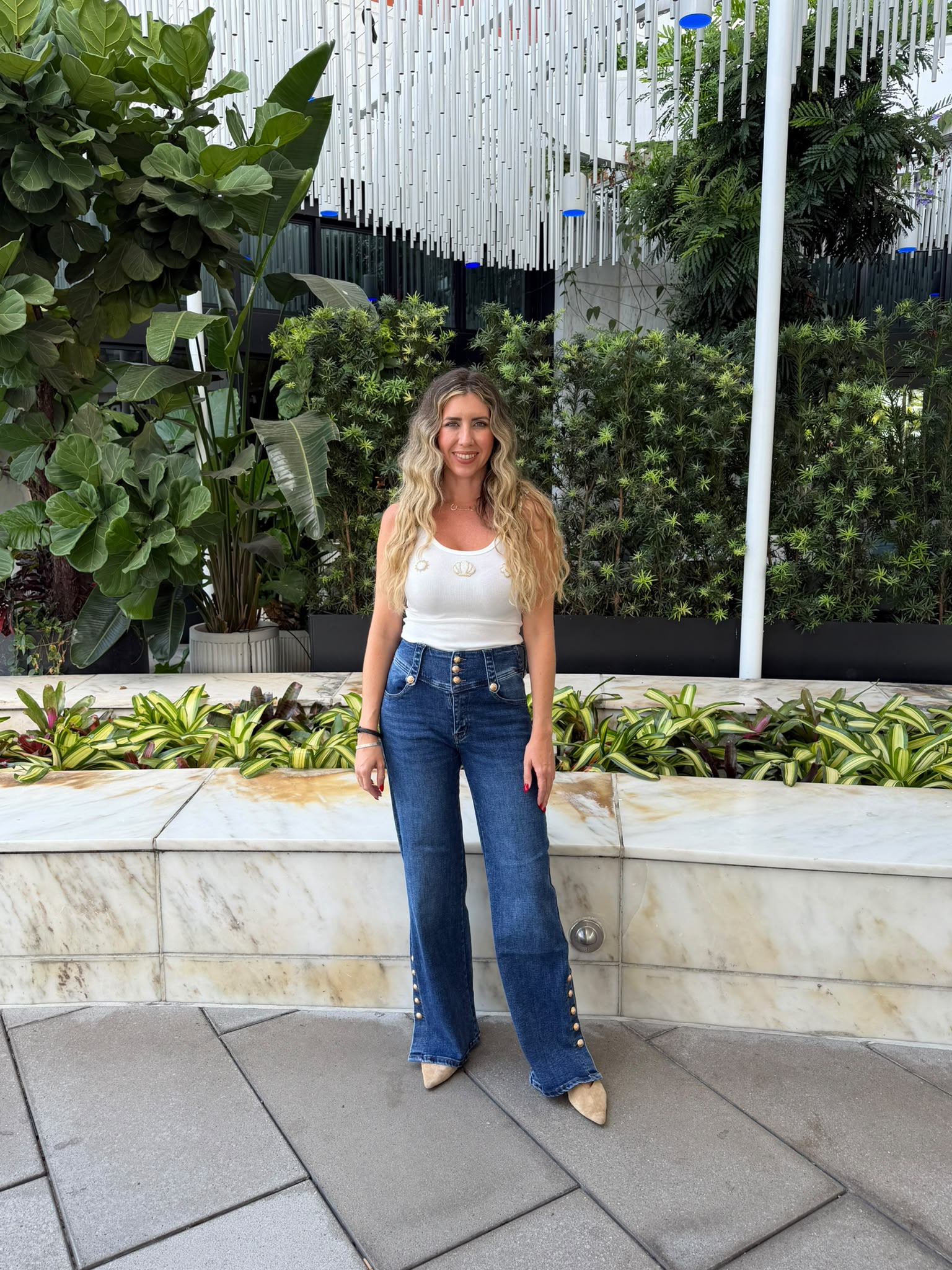 Ankle Buttons Jeans